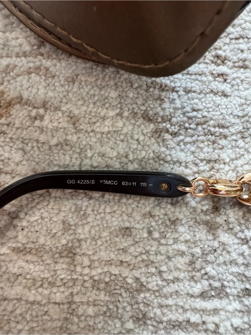 Gucci Marina Chain Aviator Sunglasses GG 4225/S Gold Black